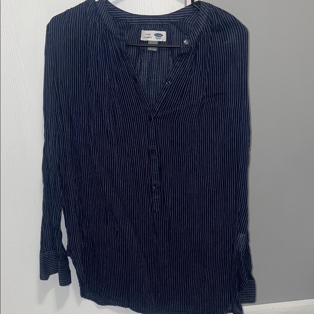 Old‎ Navy Dark Blue Striped Shirt